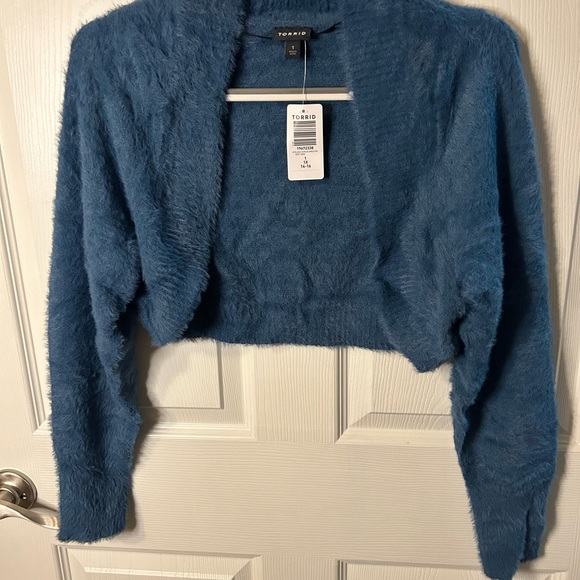 Torrid - Eyelash Shrug Sweater - Picture 2 of 4